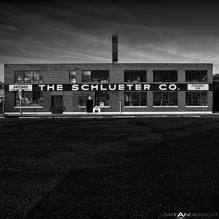 The Schlueter Co building