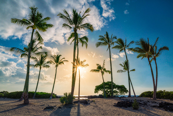 Sunset on Kukio Beach #5_Getty_MattAnderson