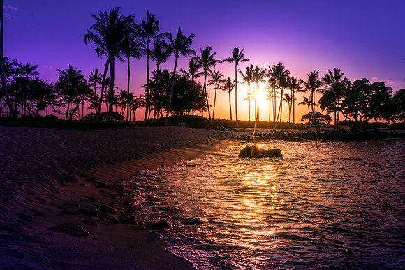 Sunset_On_Kukio_Beach_#4_Getty_MattAnderson-2