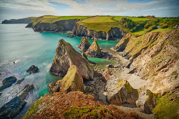 Coasts of Ireland #32 - Nohoval Coast Kinsale -   SNY01909_Getty_MAnderson