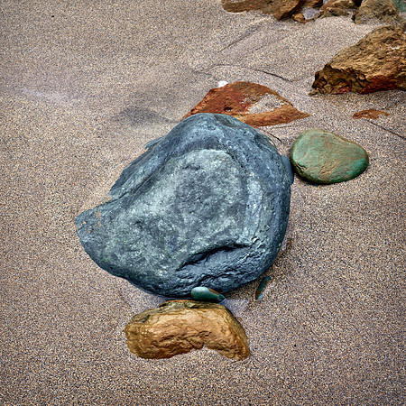 Clogher Strand Rocks & Surf #7 2560px