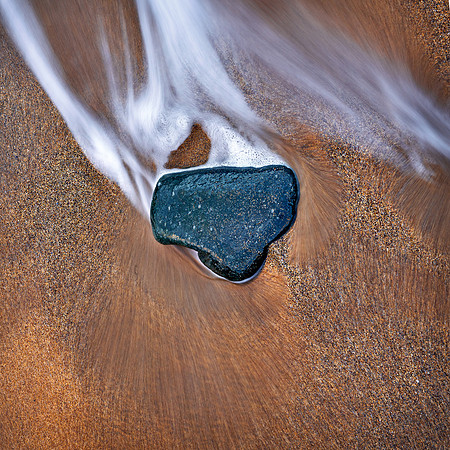 Clogher Strand Rocks & Surf #1 2560px
